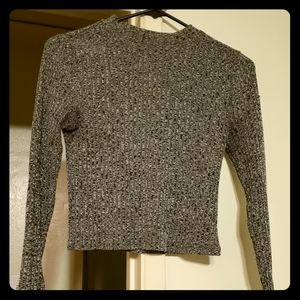 Crop long sleeve sweater